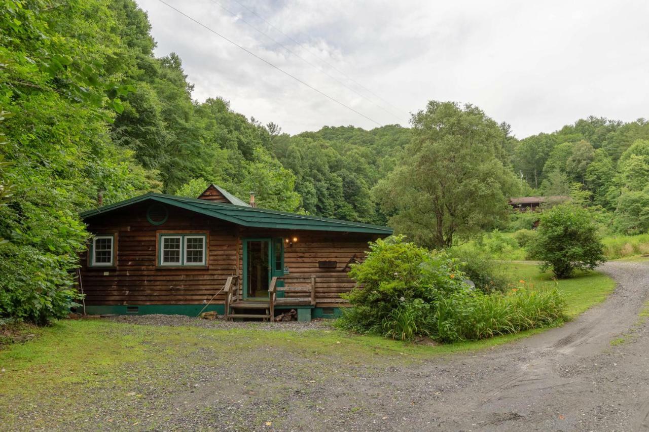 1 Bed 1 Bath Vacation Home In Sylva Esterno foto