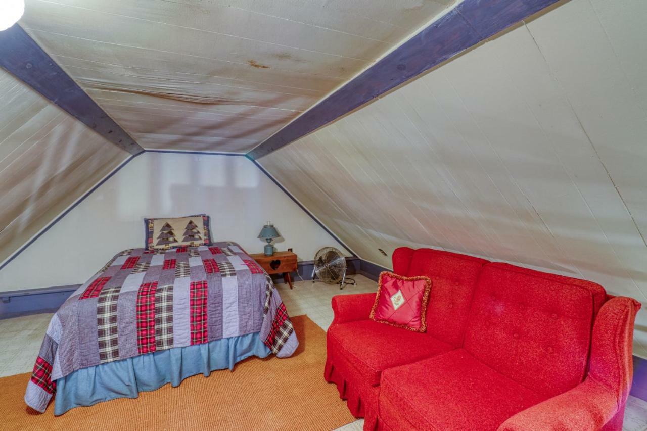 1 Bed 1 Bath Vacation Home In Sylva Esterno foto